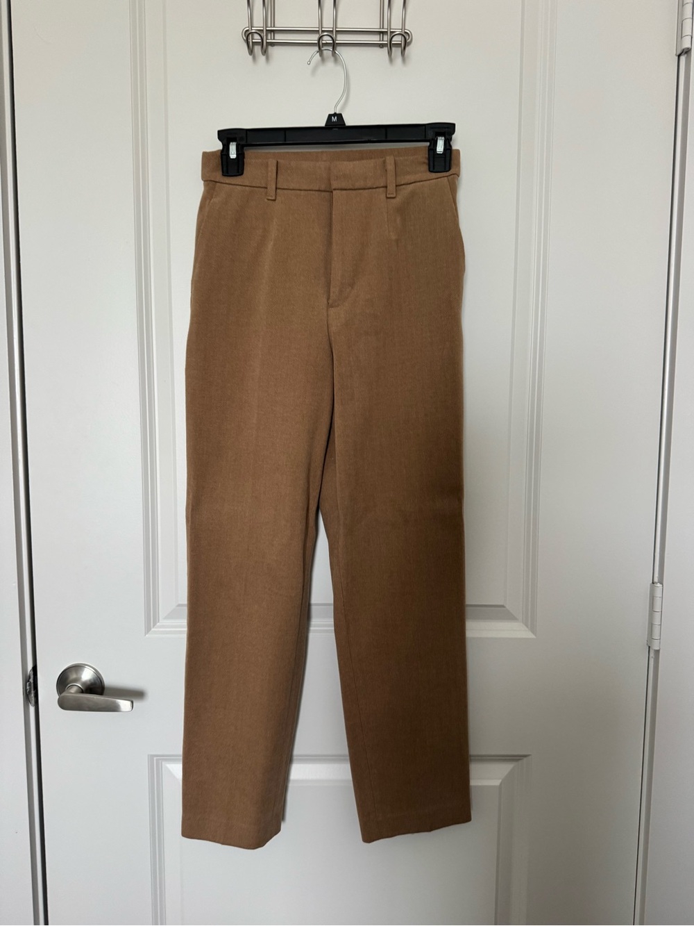 Uniqlo Women’s Brown Smart ankle pants Slacks